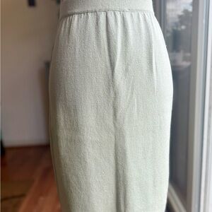 St. John Light Green Pencil Skirt